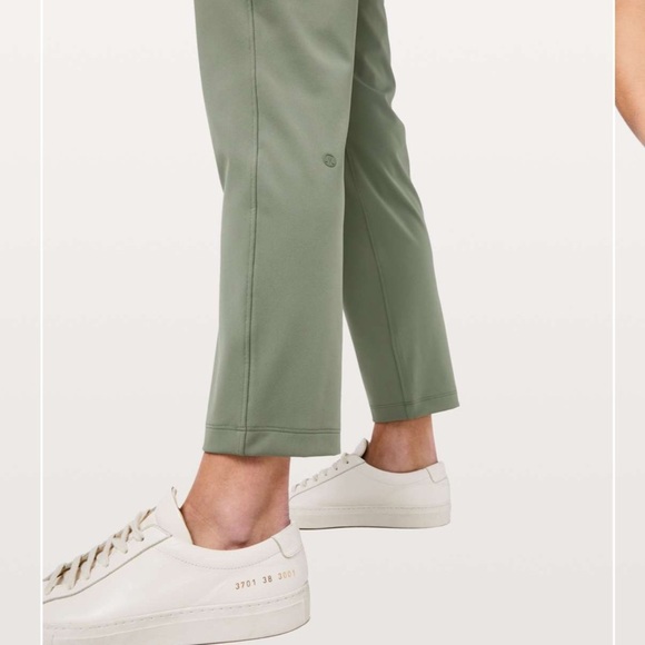 Lululemon - On The Fly Pant *27" - Grey Sage - Size 6 - Good Condition!! - Picture 4 of 11